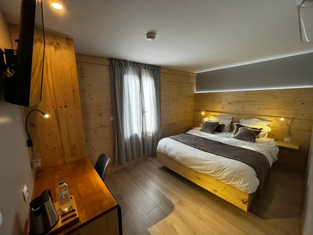 9Wagram Hotel Boutique Le Mans Exterior photo