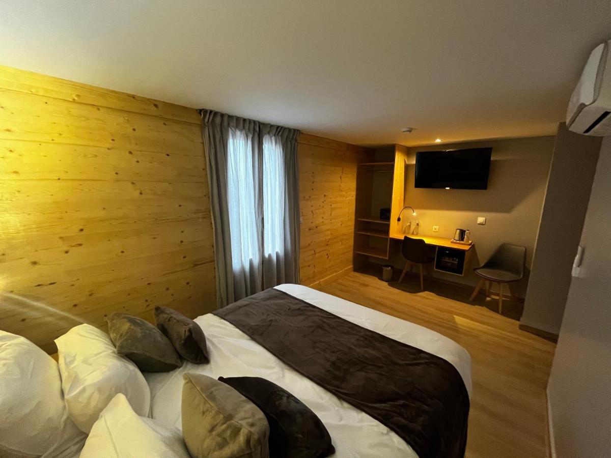 9Wagram Hotel Boutique Le Mans Exterior photo