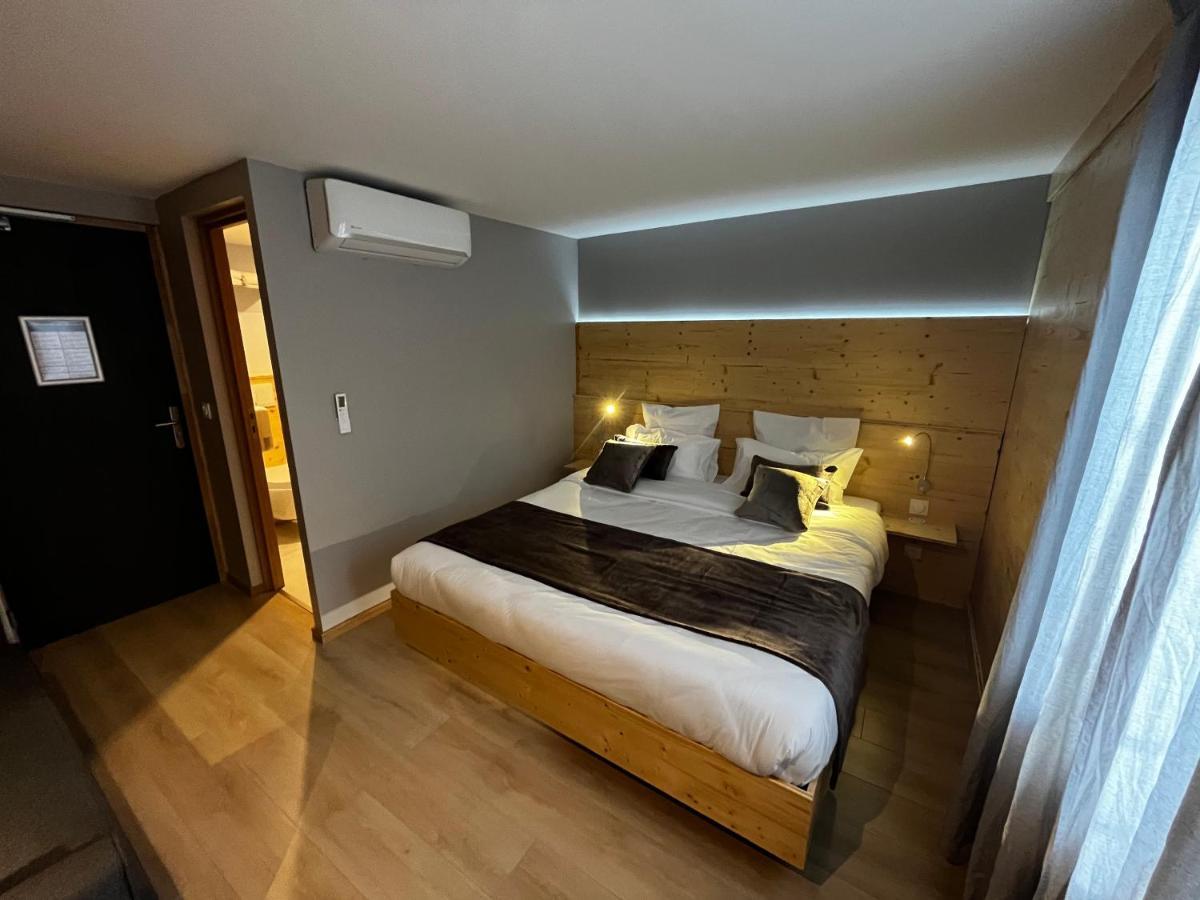 9Wagram Hotel Boutique Le Mans Exterior photo