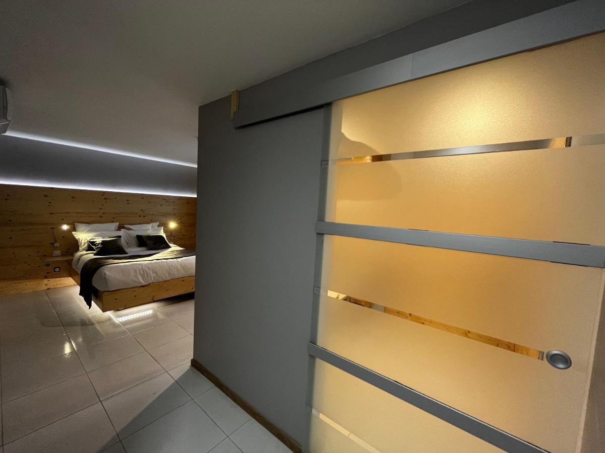 9Wagram Hotel Boutique Le Mans Exterior photo